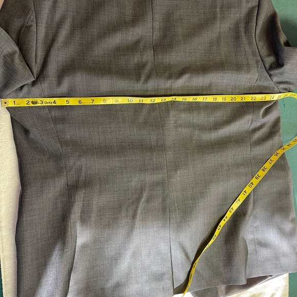 RALPH LAUREN Men’s Gray 48R Suit Coat - Picture 13 of 16